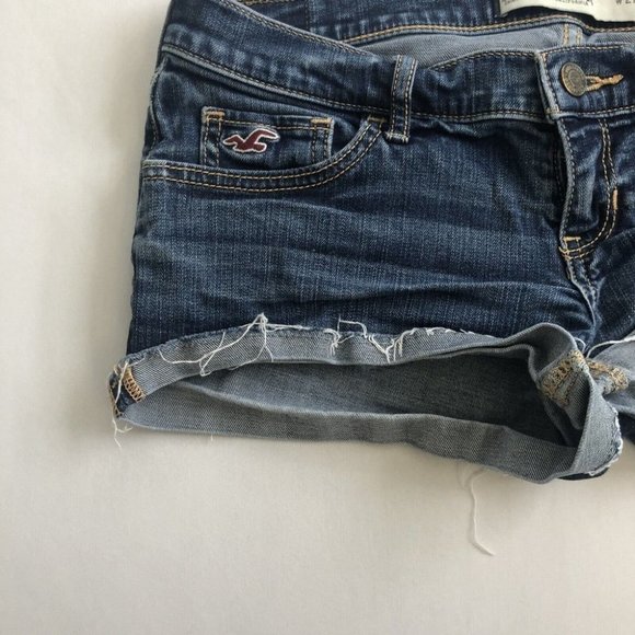 Hollister Shorts Women's Blue Denim Mini Shorts Reg Fit Size 5 w27 30x1.5 - Picture 3 of 12